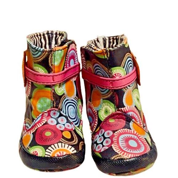 Baby Girl Infant Size 3 Colorful Bohemian Boho Trending Cushioned Hippie Boots - Picture 2 of 7